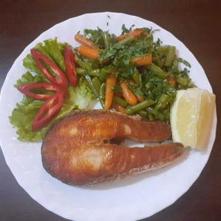 Somon cu garnitură la alegere