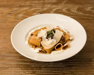 RIGATONI ALLA GENOVESE