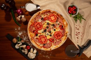 Pizza Casa Romana  Ø 32cm 1+1