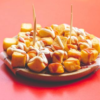 107. Patatas Bravas