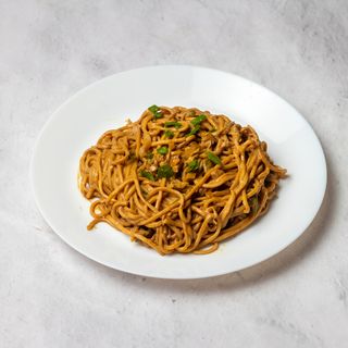 Vegetarijanski rezanci sa susamovom pastom