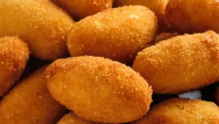Ración De Croquetas De Pollo