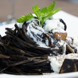 Nero di seppia e stracciatella