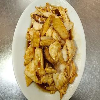 41 Pollo con funghi bambu