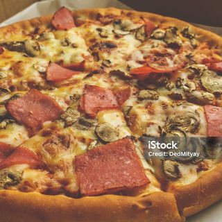 Pizza Fiambre
