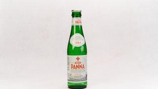 woda niegazowana 0,3l