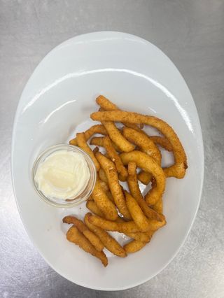 Ración De Rabas De Calamar Al Ajillo