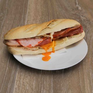 Perrito Caliente Glotón