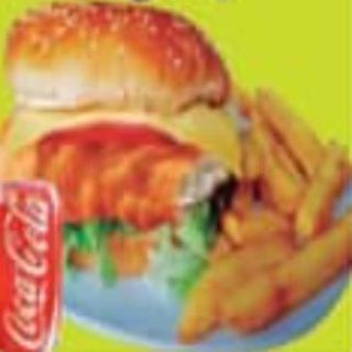 Burger De Pescado + Patatas + Bebida