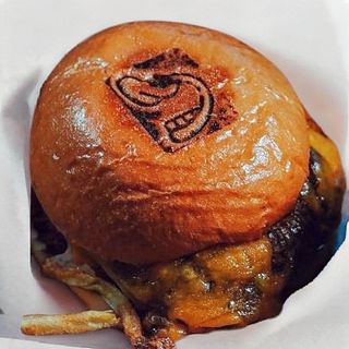 Baby cheese burger 90G