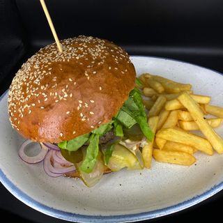 Classic burger 400gr  + Coca-Cola 0.33l