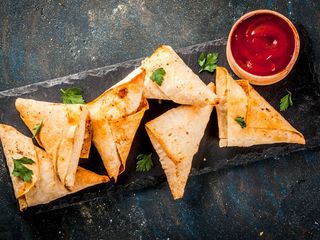 Plato Samosa (4 Uds.)