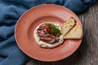 Хумус з ростбіфом (245г)