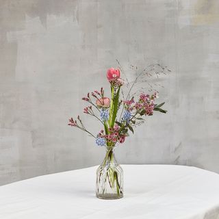 Botellita con flores