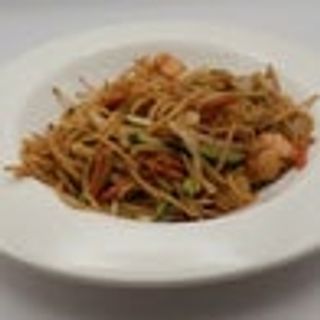 36. Spaghetti con verdure e misto mare alla piastra