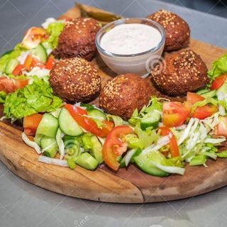Plato Falafel