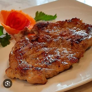 Ceafa de porc la gratar