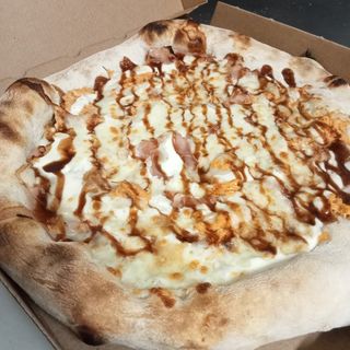 Pizza barbacoa cream (33 cm.)