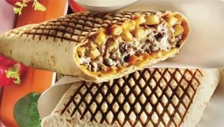 Tacos Viande Hachée - servi avec salade Coleslaw+ Frites