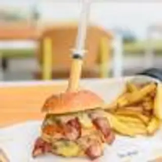 Hamburguesa Hakuna Cheese Bacon Doble