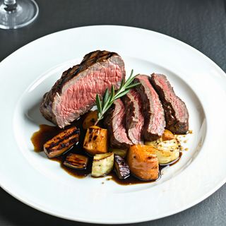 Телешко шкебме с език