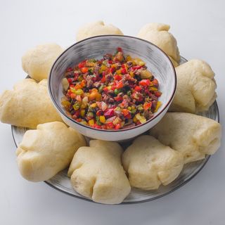 Курица с пампушками