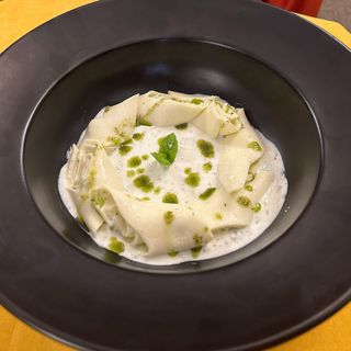 გებჟალიას როლები 