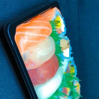 Sushi Box (Para 4 Personas)