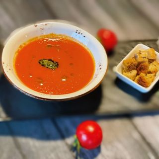 პომიდვრის წვნიანი