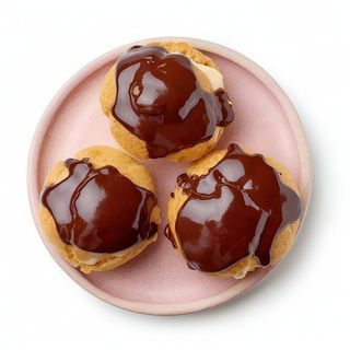 Profiterol Con Chocolate