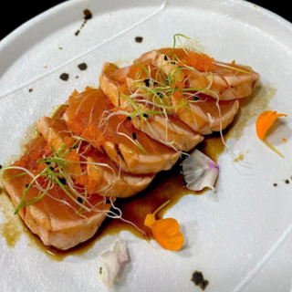 Tataki De Salmón (6 Uds.)