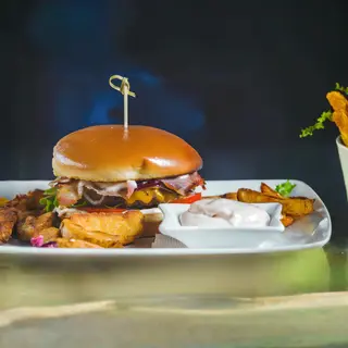Barbecue cheeseburger 570 gr