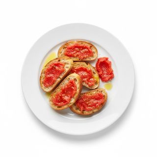 Tapa De Pan Con Tomate