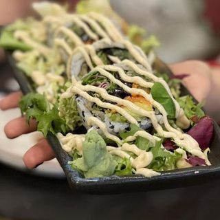 vegetarian urafutomaki (4 uds)