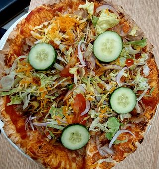 Pizza kebab con tutto