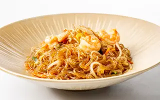 Tallarines Di Soia Con Frutti Di Mare
