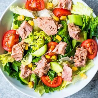 Salada Atum