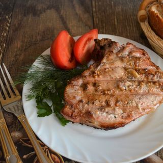  свинячий Антрикот 300г (з гарніром)