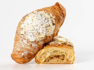 Круасан мигдалевий (120g)