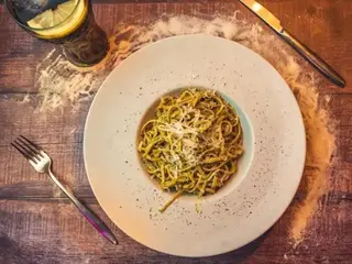 TALLARINES AL PESTO