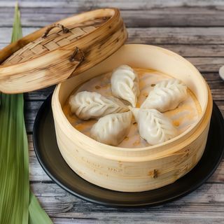 6 - Gyozas al Vapor (5 uds.)