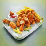 Fingers De Pollo Con Patatas Fritas