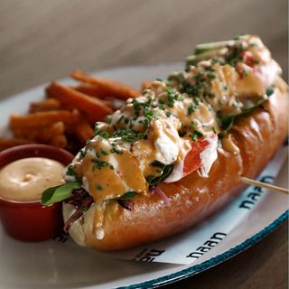 Lobster roll sándwich 