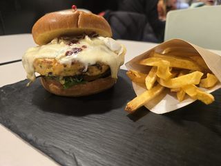 Hamburguesa Parrillera