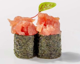 46. Gunkan tonno - 2 pezzi