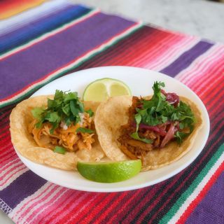 Tacos De Cochinita Pibil (2 Uds)