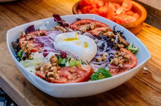 Ensalada Bella Mbriana