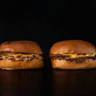 CheeseBurger Smashed -