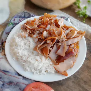Plato Doner Kebab con arroz