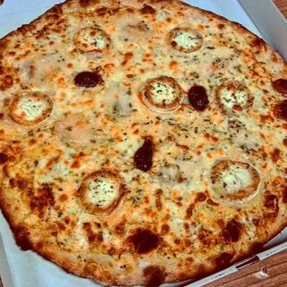 Pizza 5 Quesos más  (30 Cm.)